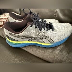 ASICS Men's Gray and Blue Athletic Shoes